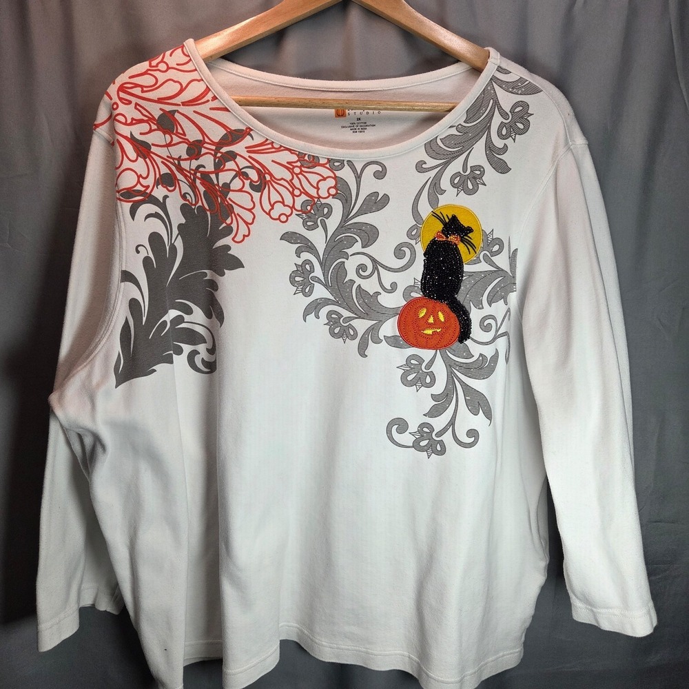Designers Originals Women's 2X T-Shirt Black Cat/Pumpkin/Moon Halloween Sequins